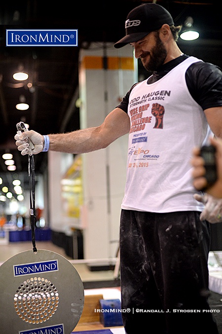 Kody Burns smashed the world record for the CoC (Captains of Crush) Silver Bullet Hold at the Odd Haugen Strength Classic hosted by FitExpo–Chicago. IronMind® |©Randall J. Strossen photo