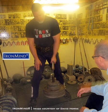 Laine Snook breaks the world record on the IronMind Little Big Horn with of 107.29 kg at the Grip Factory, Stafford. IronMind® | Photo courtesy of David Horne