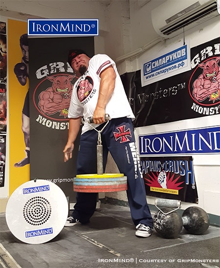 Juha Harju, a longtime pillar of the Finnish grip strength community, is hosting the 2016 Finnish Rolling Thunder Championships on January 9 in Helsinki. IronMind® | Image courtesy of Juha Harju