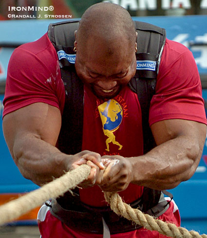 Mark Felix, shown on the bus pull at the 2006 World’s Strongest Man contest, is joining the field of strongmen at the Bodybuilding.com LA FitExpo in January.  IronMind® | Randall J. Strossen photo.