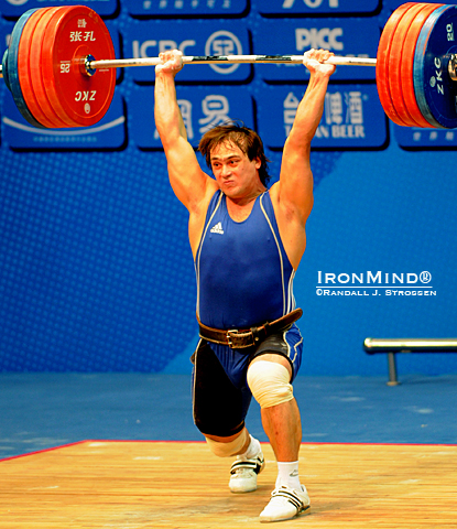 Punching up this 219-kg jerk, Ilya Ilin won the gold medal and made it clear that he’s ready to put some more weight on the bar.  IronMind® | Randall J. Strossen photo.