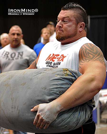 2013 champion Jerry Pritchett will be competing this weekend, ready to defend his strongman title at the Los Angeles FitExpo.  IronMind® | Randall J. Strossen photo
