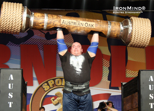 New for this year was the Austrian Oak—a log press from stands—which won by Mike Jenkins, who also took the title.  IronMind® | Courtesy of United Strongmen™.