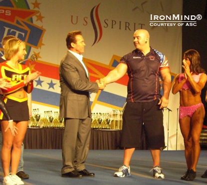 Mike Jenkins, 2010 Amateur Strongman World Champion, meets Arnold Schwarzenegger.  Photo courtesy of ASC.