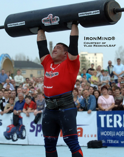 Raivis Vidzis on the log lift.  IronMind® | Photo courtesy of Vlad Redkin/LSAF.