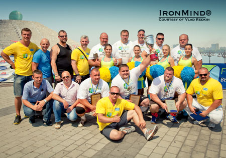 Group shot from the the FOREX TREND WSF—Ukraine strongman competition.  IronMind® | Photo courtesy of Vlad Redkin.