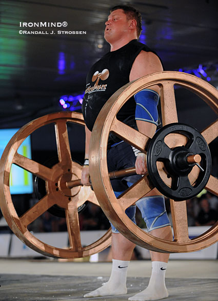 Zydrunas Savickas pounded out 11 reps on the Sigmarsson Wheels Deadlift at Fortissimus 2009 today.  Only Mark Felix did better on this event and Zydrunas Savickas ended the day with a strong lead.   IronMind® | Randall J. Strossen photo.