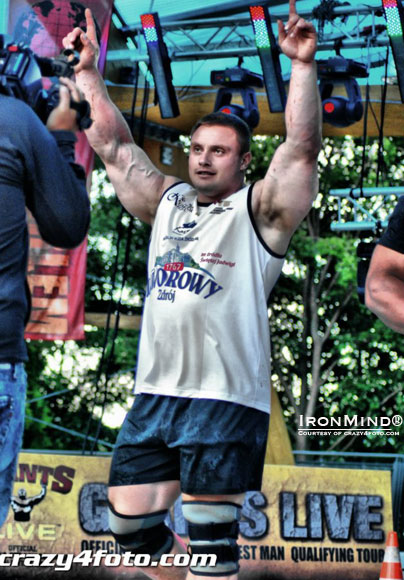 Krzysztof Radzikowski won Giants Live–Poland and is headed to World’s Strongest Man 2012.  IronMind® | Courtesy of crazy4foto.com.